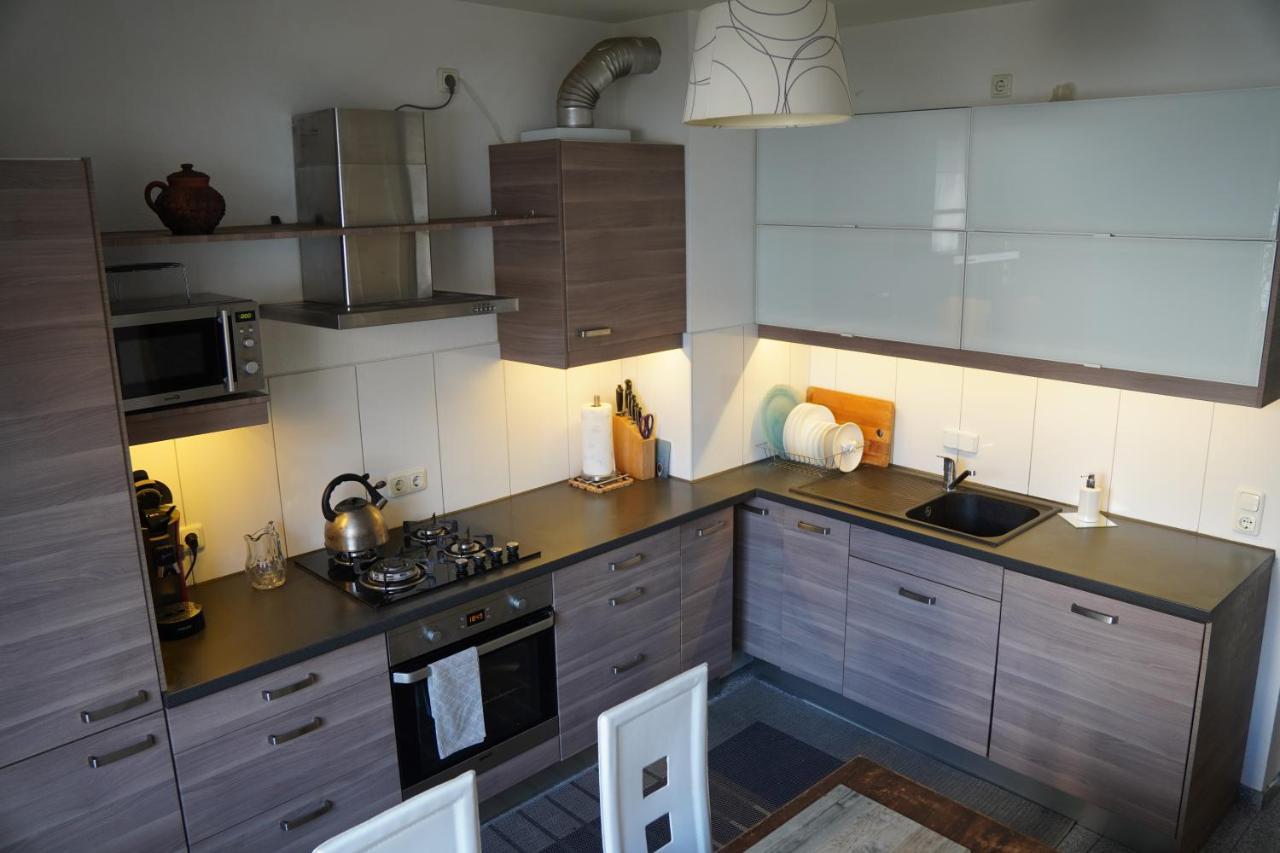 Bright, Spacious Apartment With A Lovely Terrace In The Heart Of Aachen Exterior foto